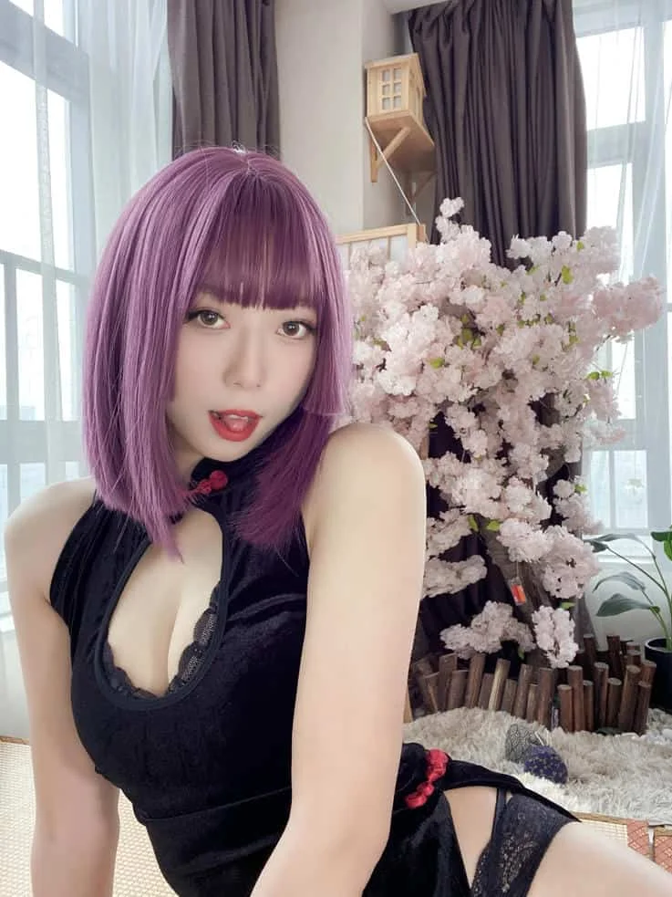 Money冷冷 - 蕾丝裙
