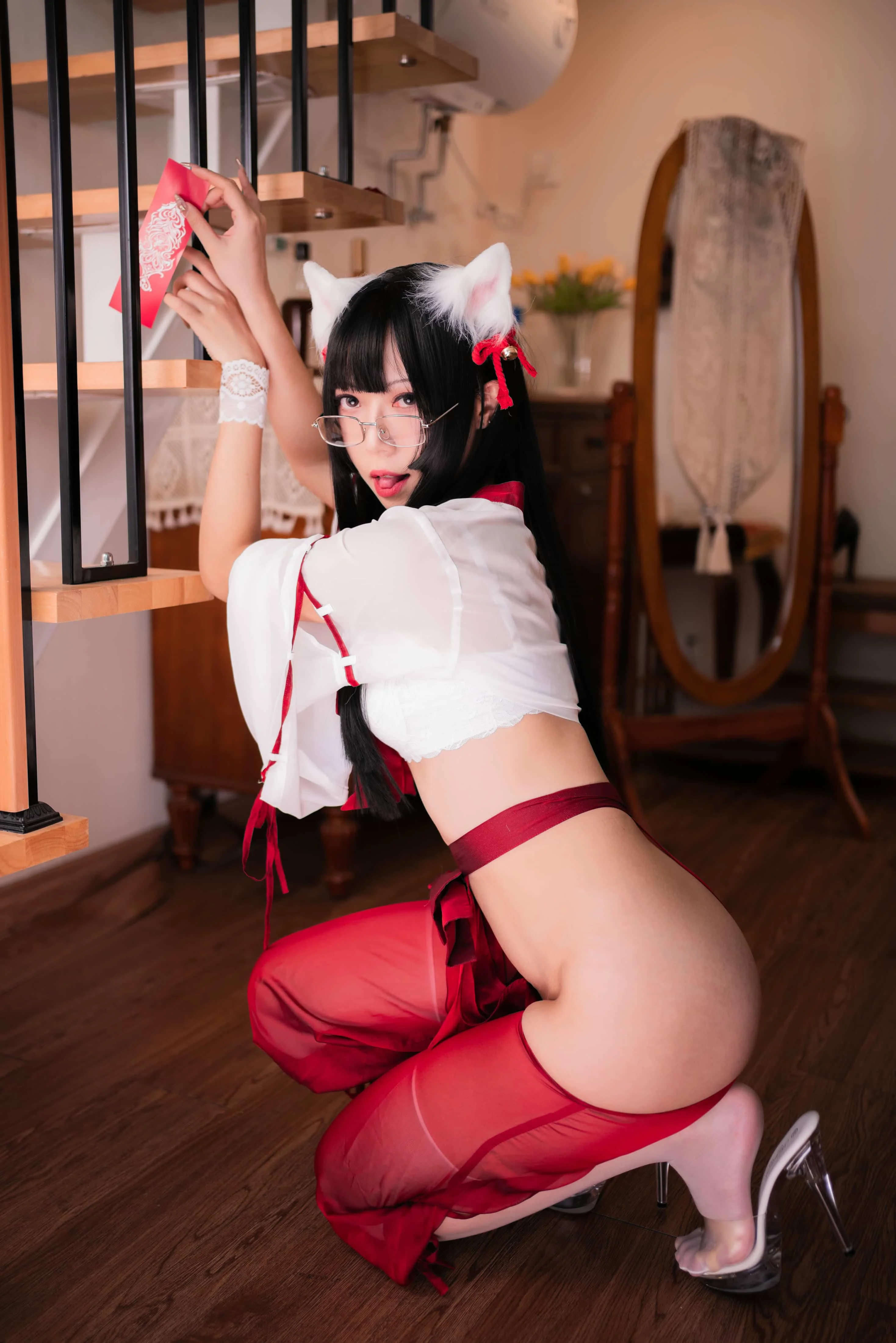 Money冷冷 巫女