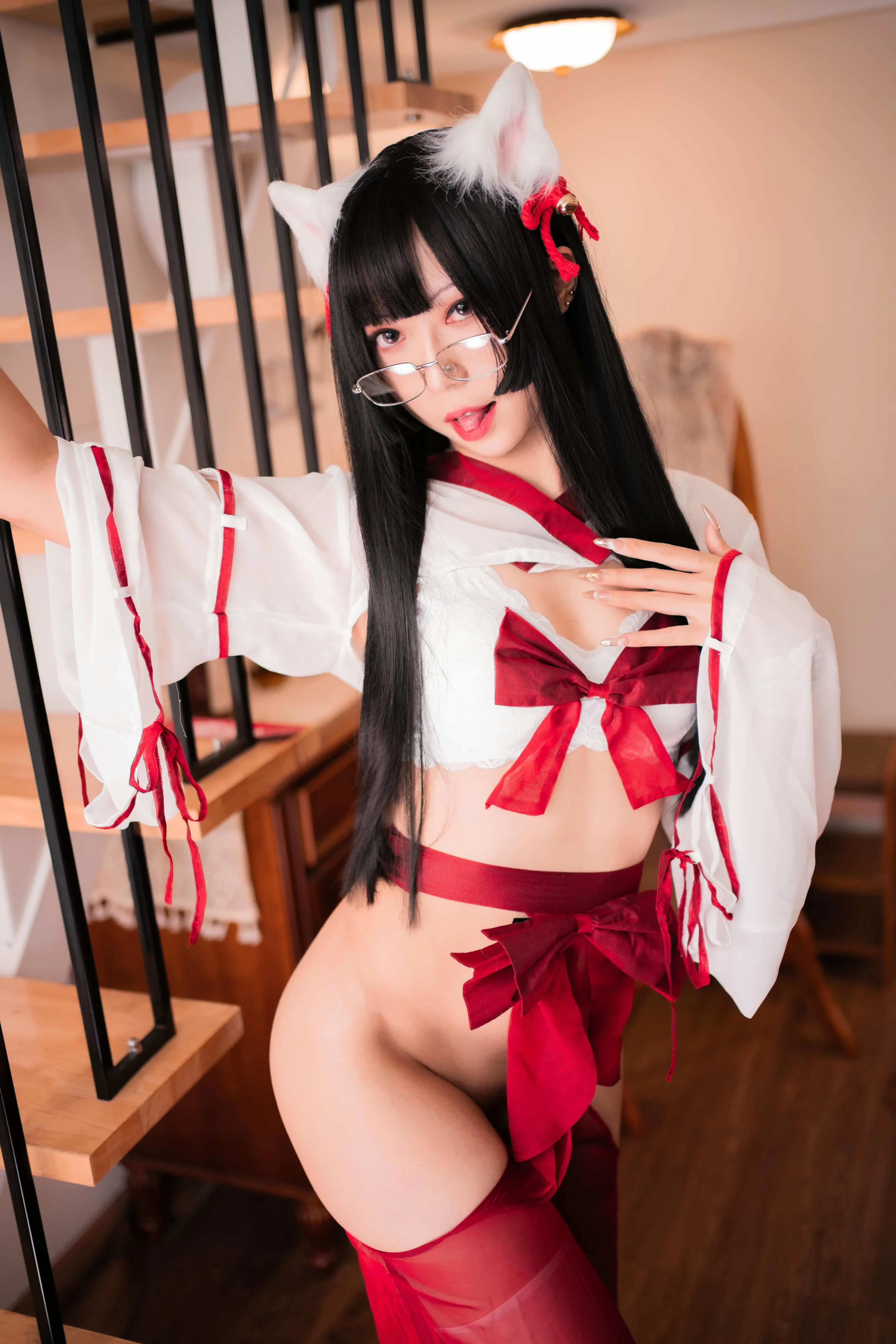 Money冷冷 巫女