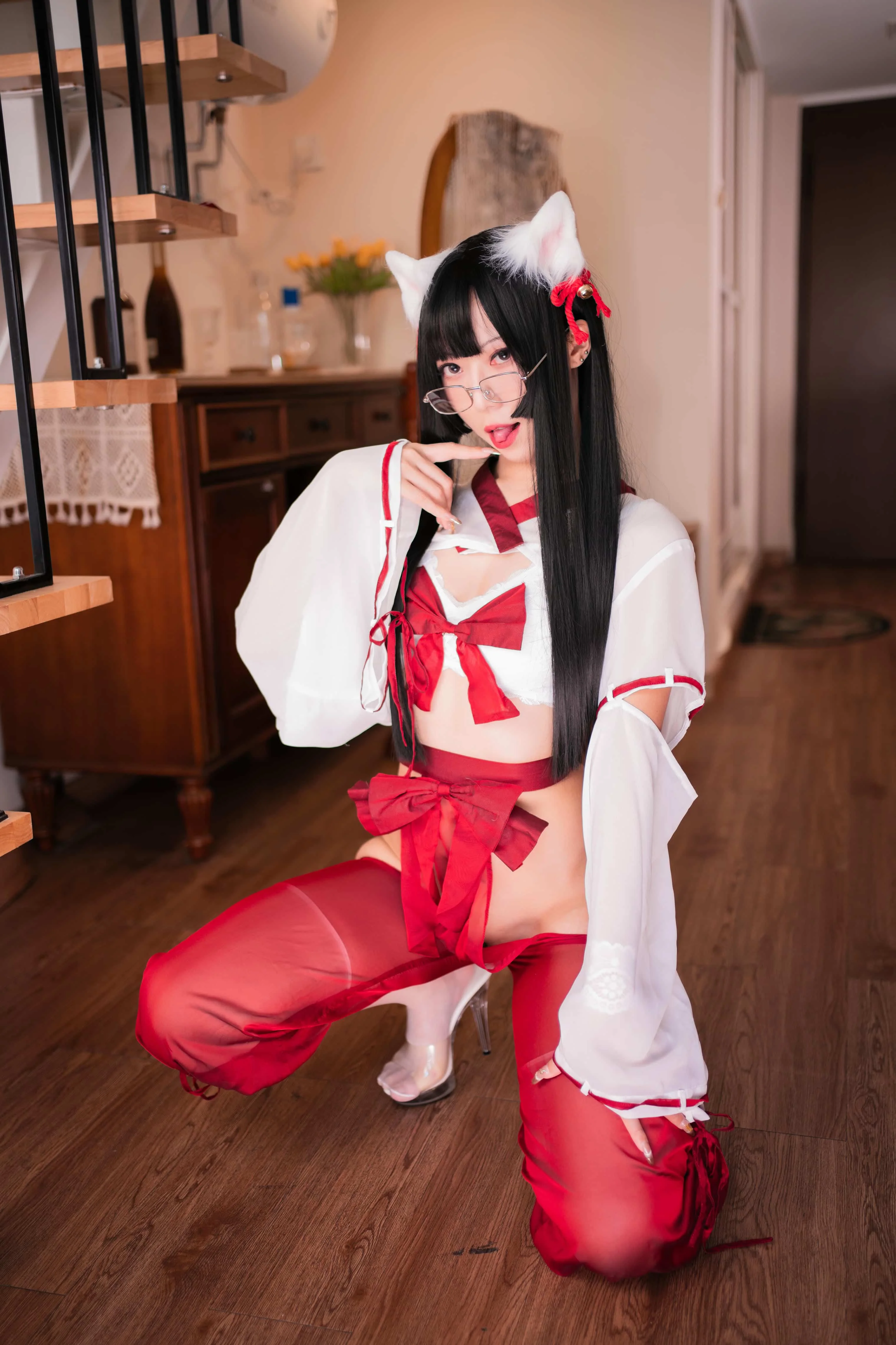 Money冷冷 巫女