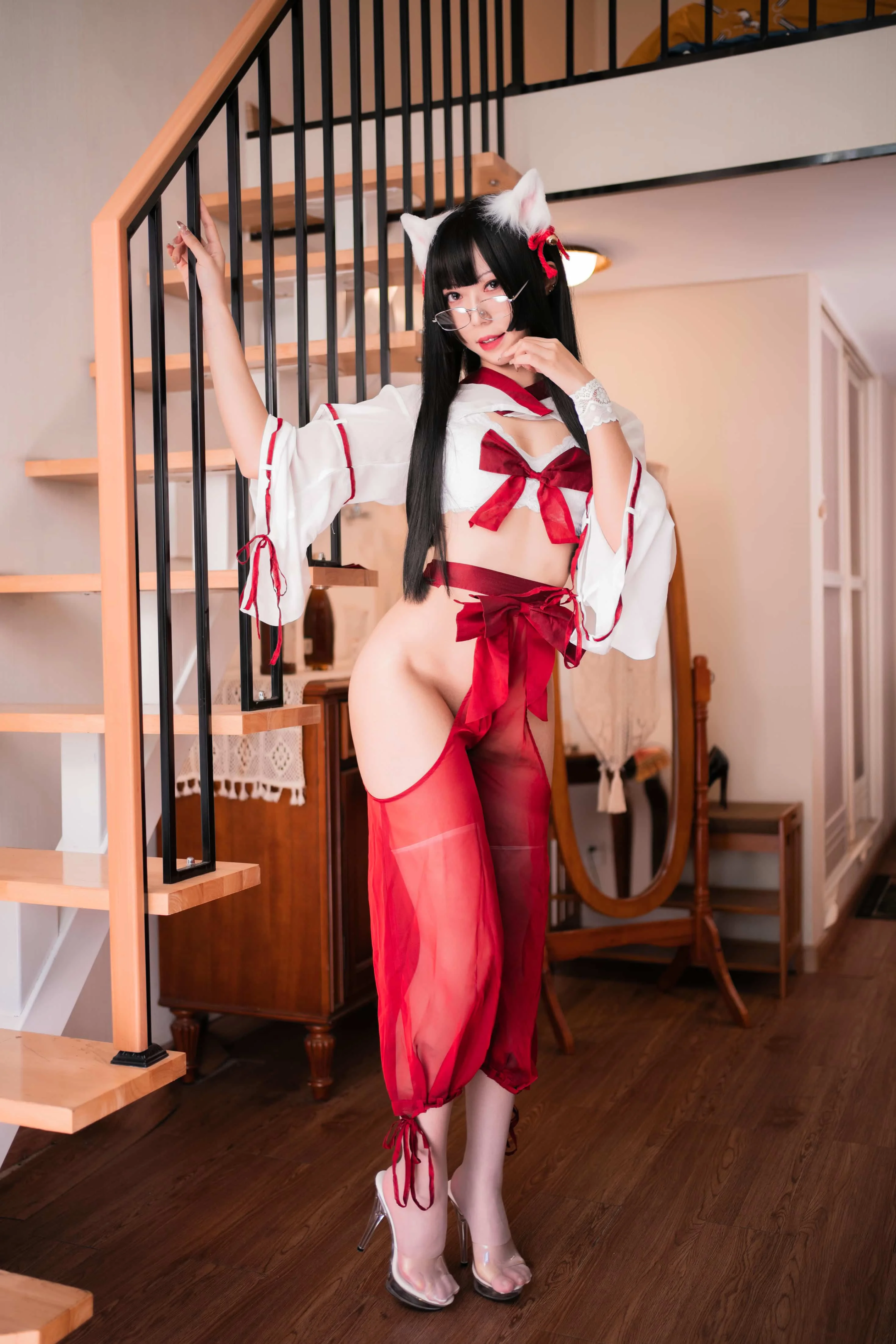 Money冷冷 巫女
