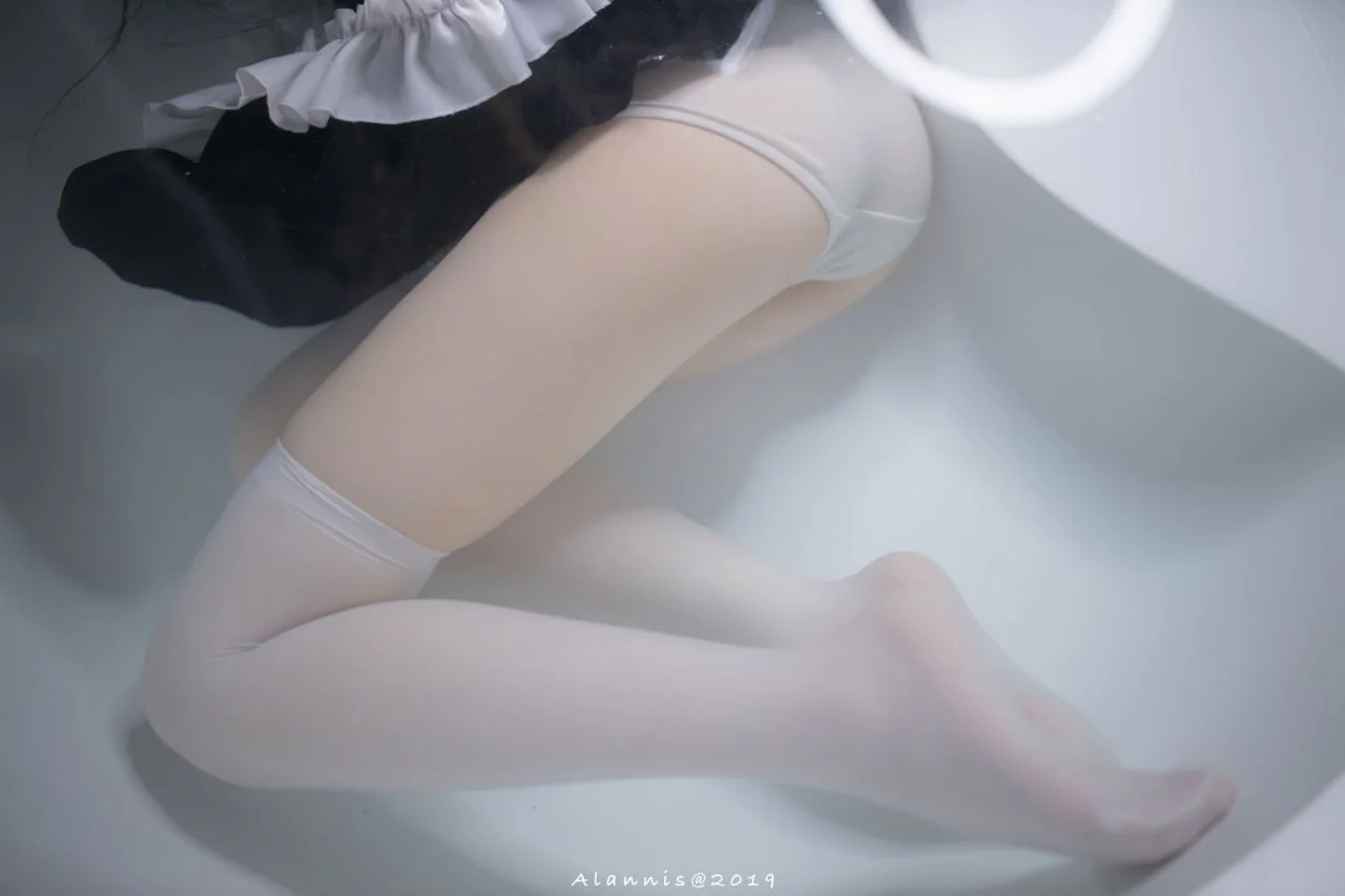 雪琪SAMA - 女仆水下版