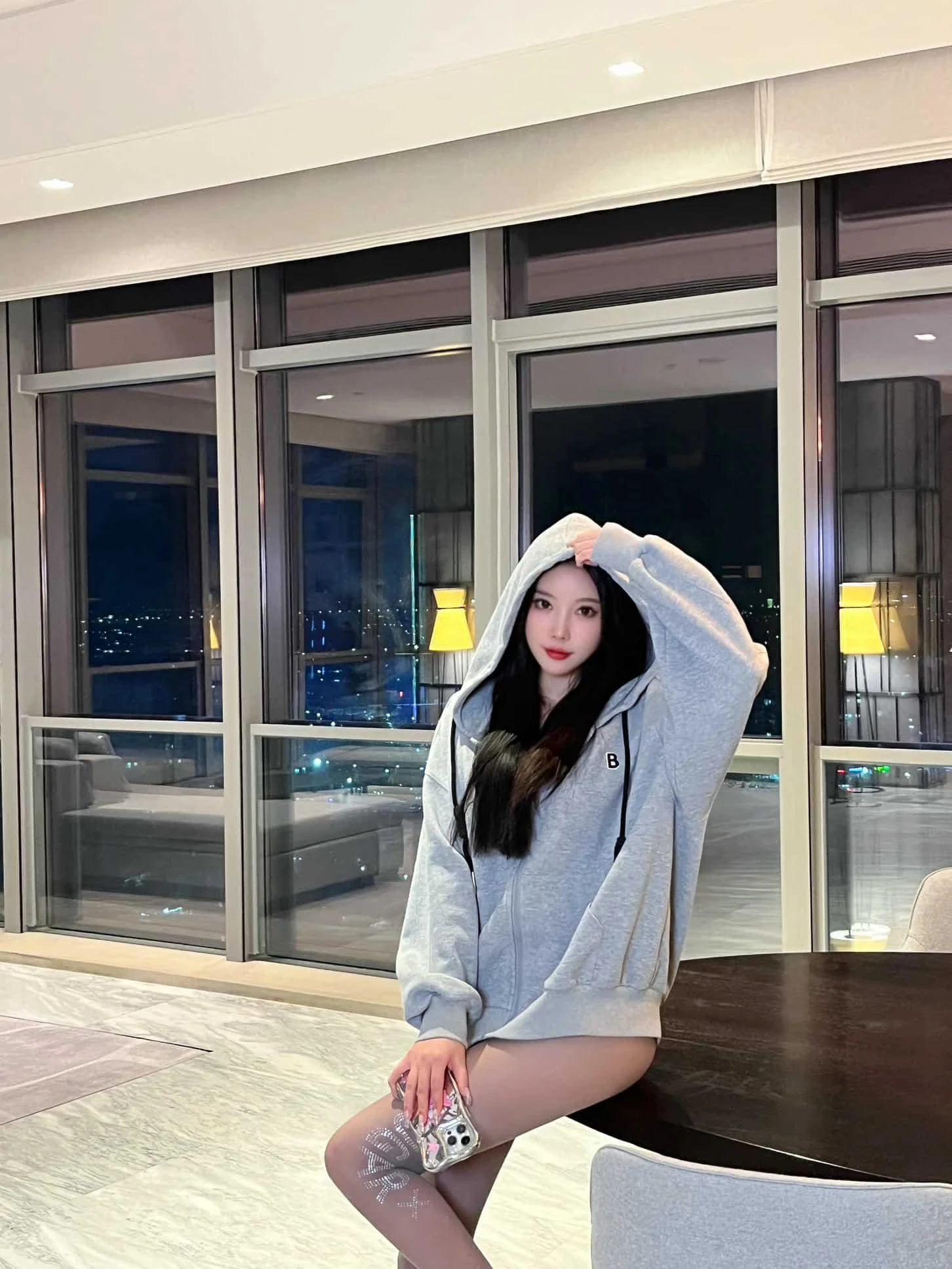 杨晨晨 内购无水印 喜欢灰色吗