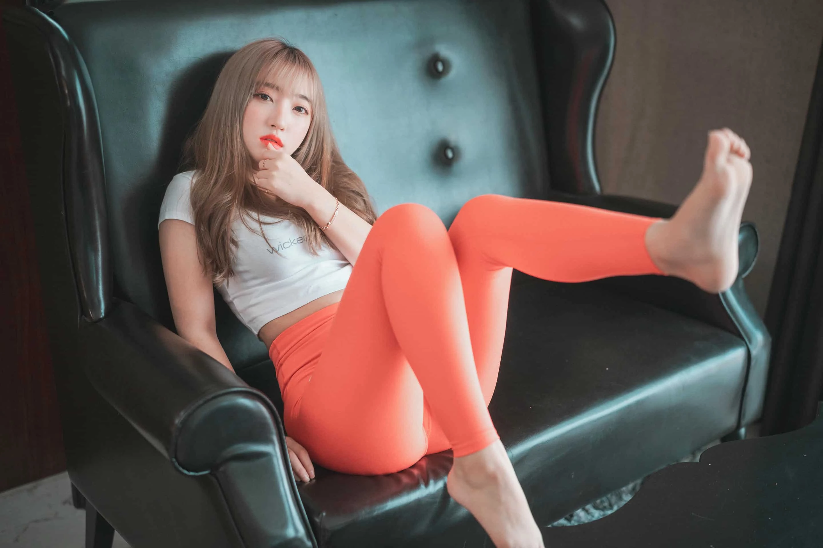 Hanari(하나리) DJAWA Photo Vol.0100 - HaNari (하나리) - Red Orange & Cool Mint