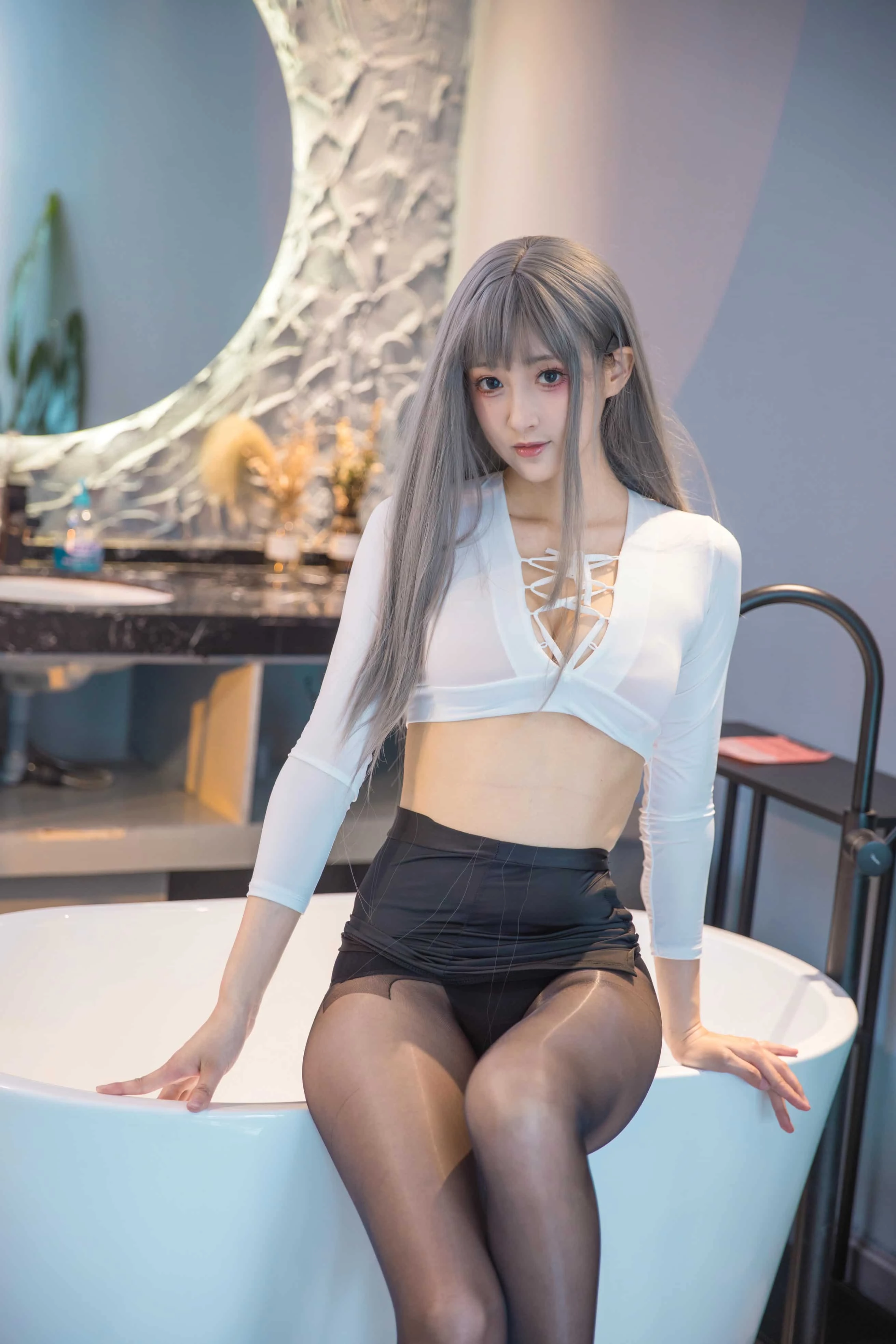 冬马路纱 浴缸湿身黑丝
