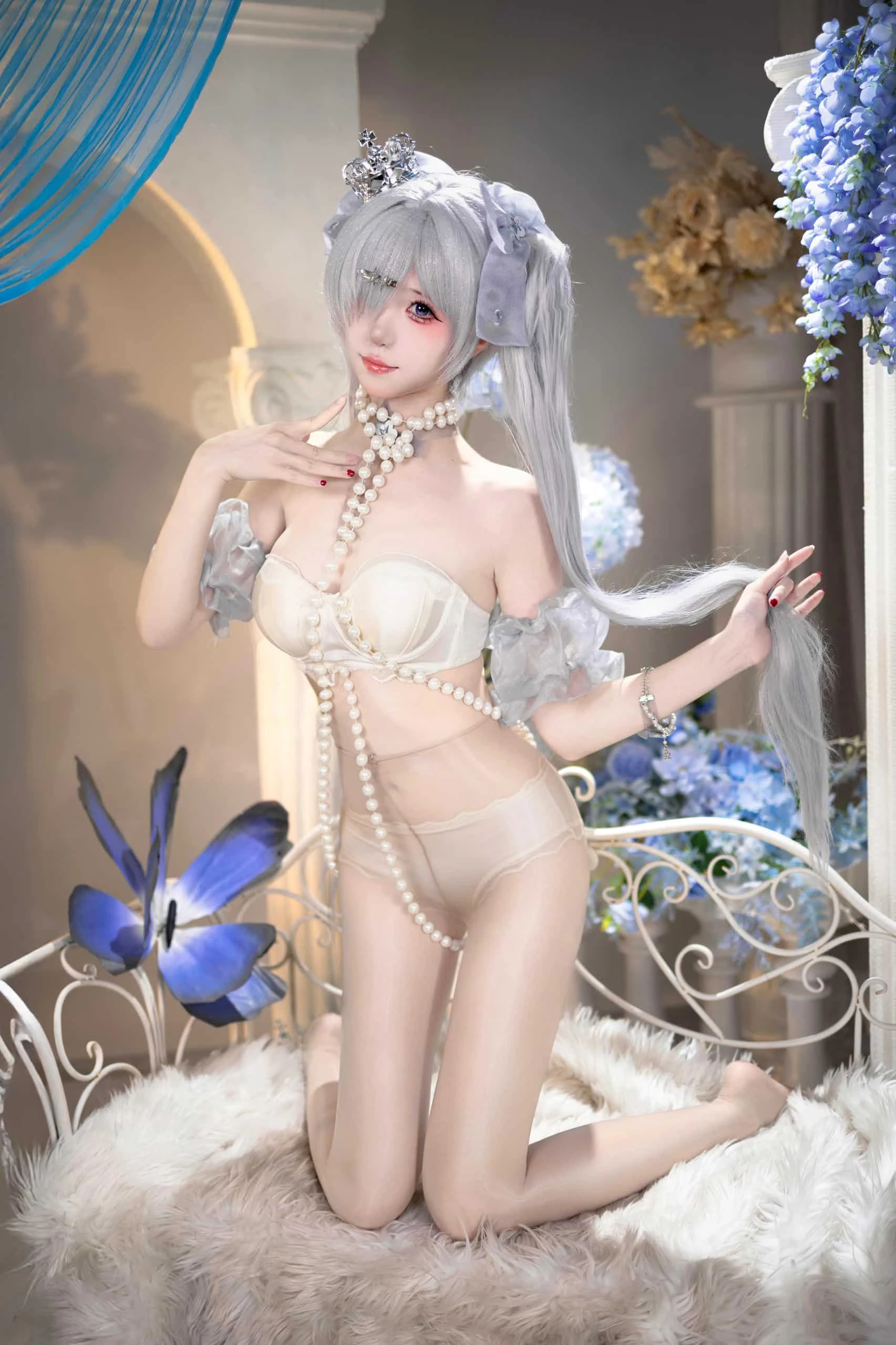 脆糕yaki - Nikke胜利女神 灰姑娘 冰晶公主