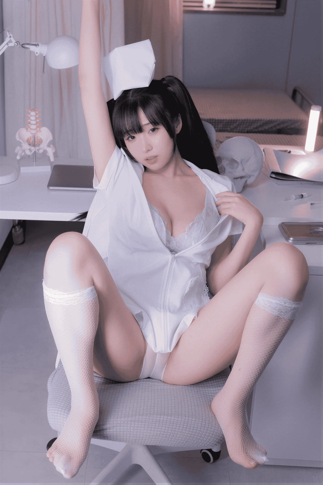 Yeon Woo (연우) Nurse