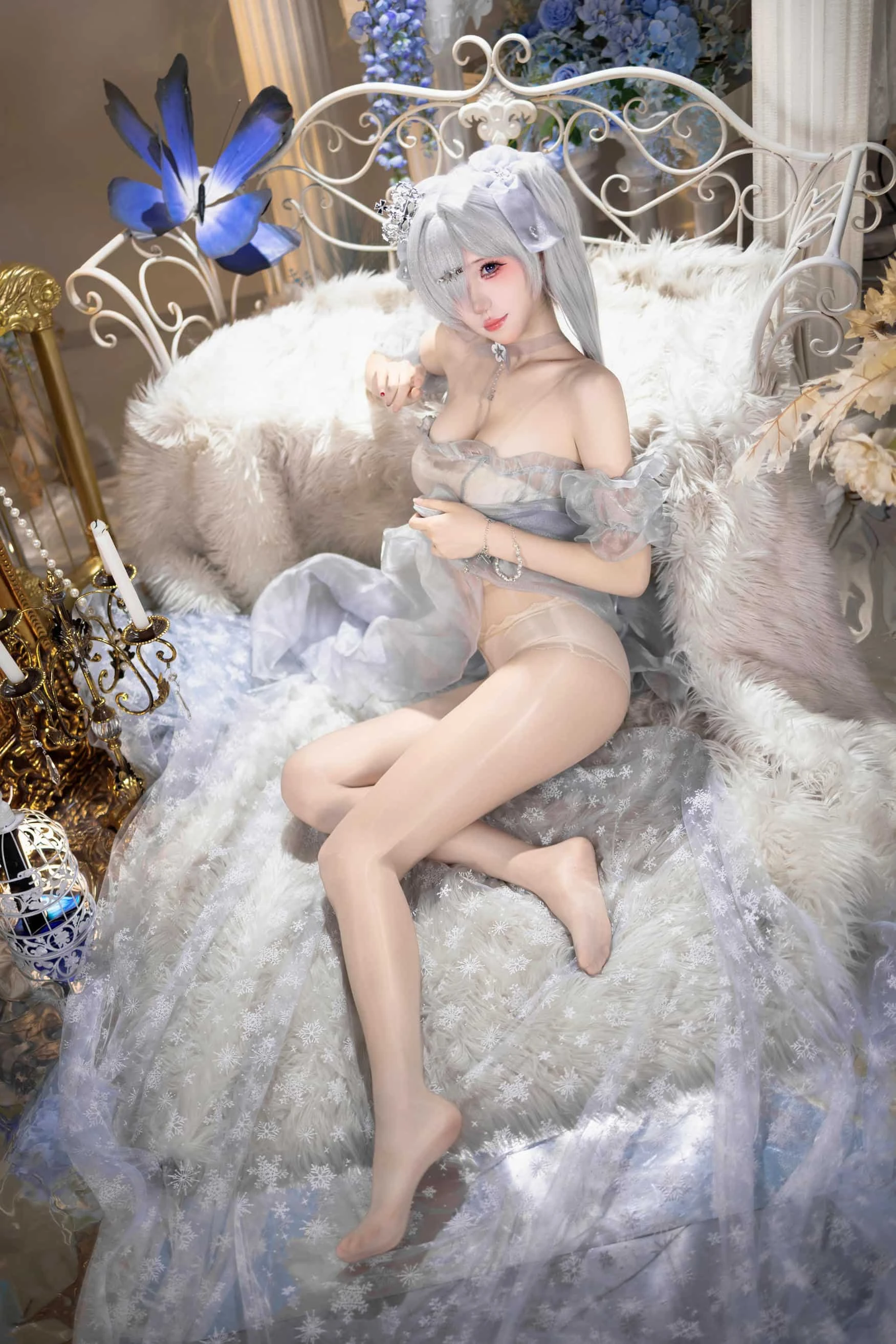 脆糕yaki - Nikke胜利女神 灰姑娘 冰晶公主