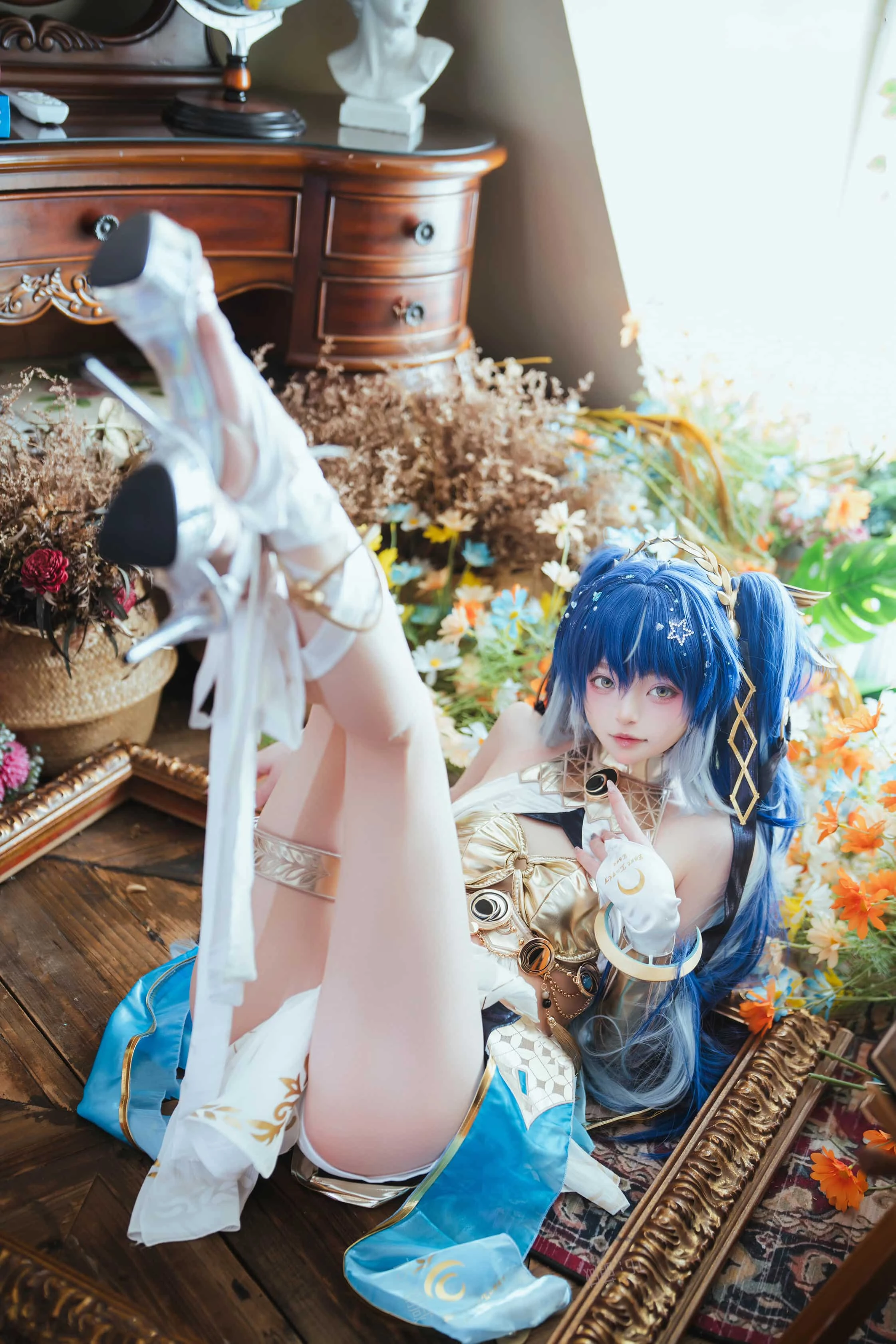 Irisuare 鸣潮 尤诺