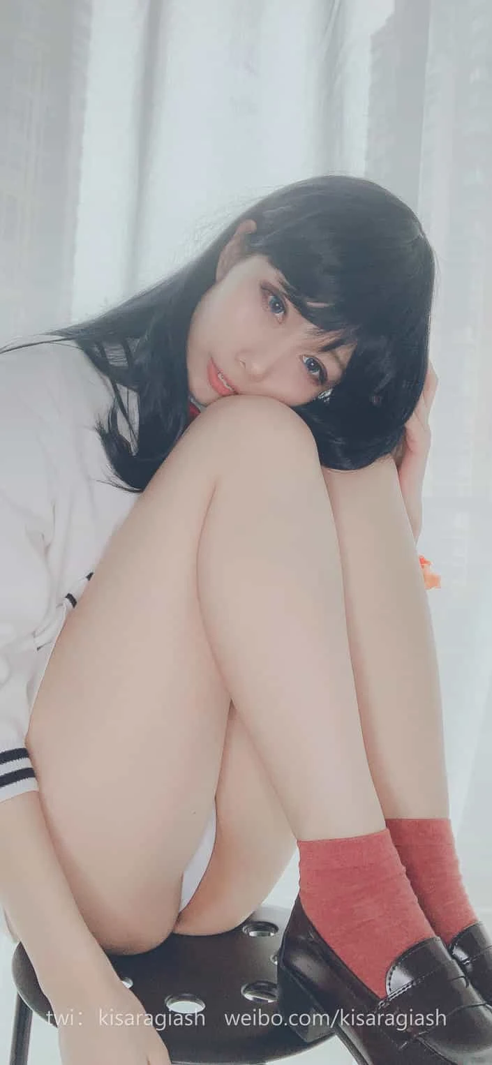 如月灰 宝多六花