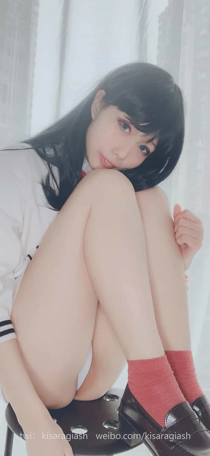 如月灰 宝多六花