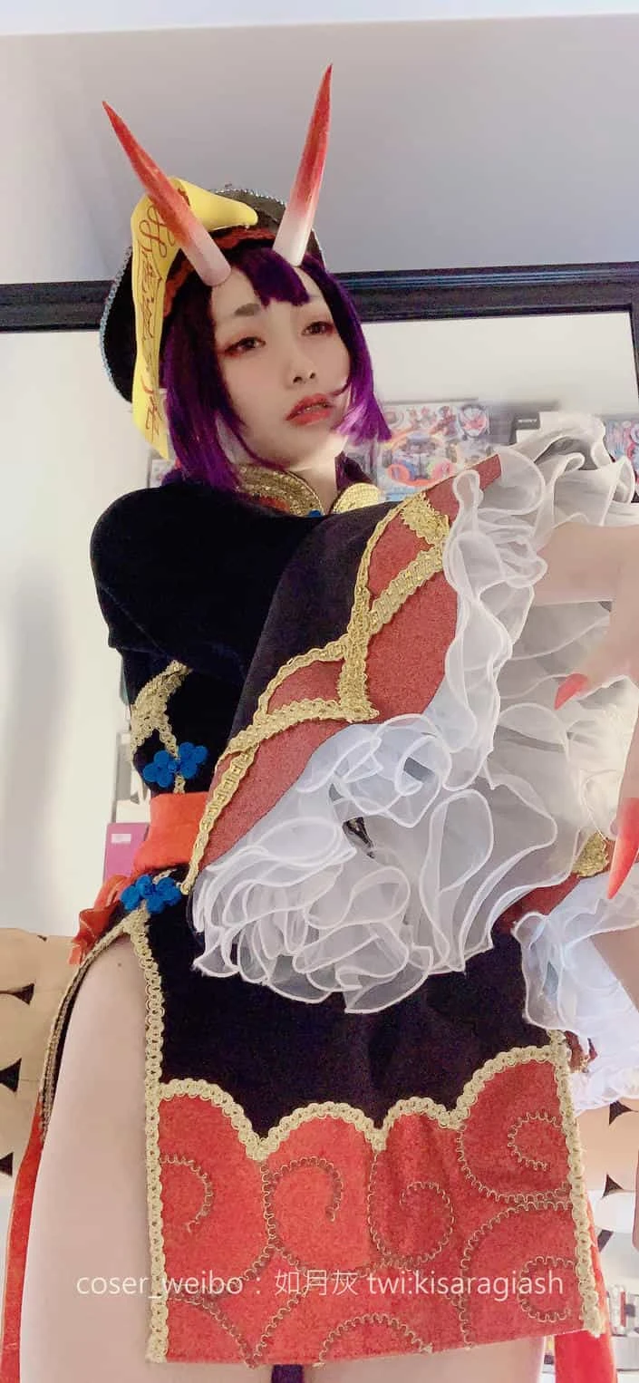 如月灰 酒吞僵尸