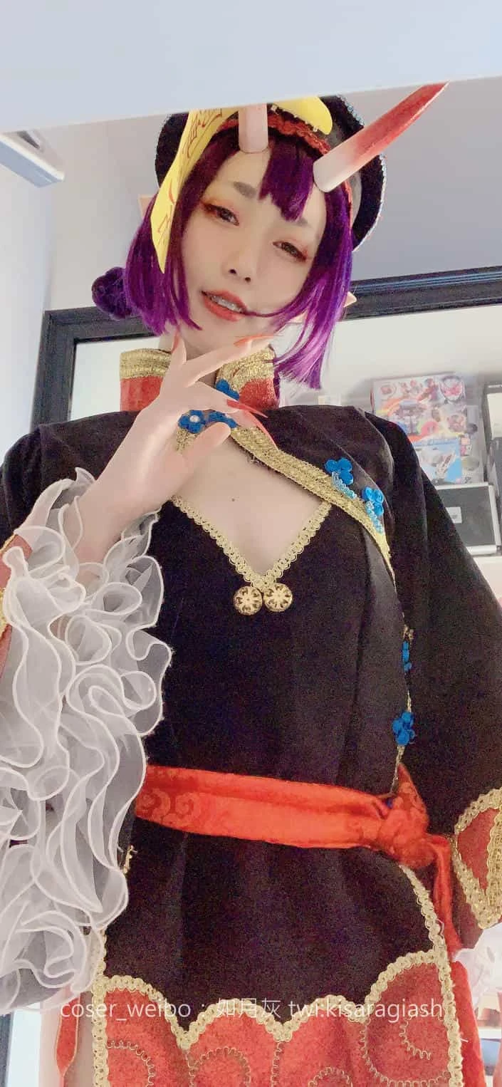 如月灰 酒吞僵尸