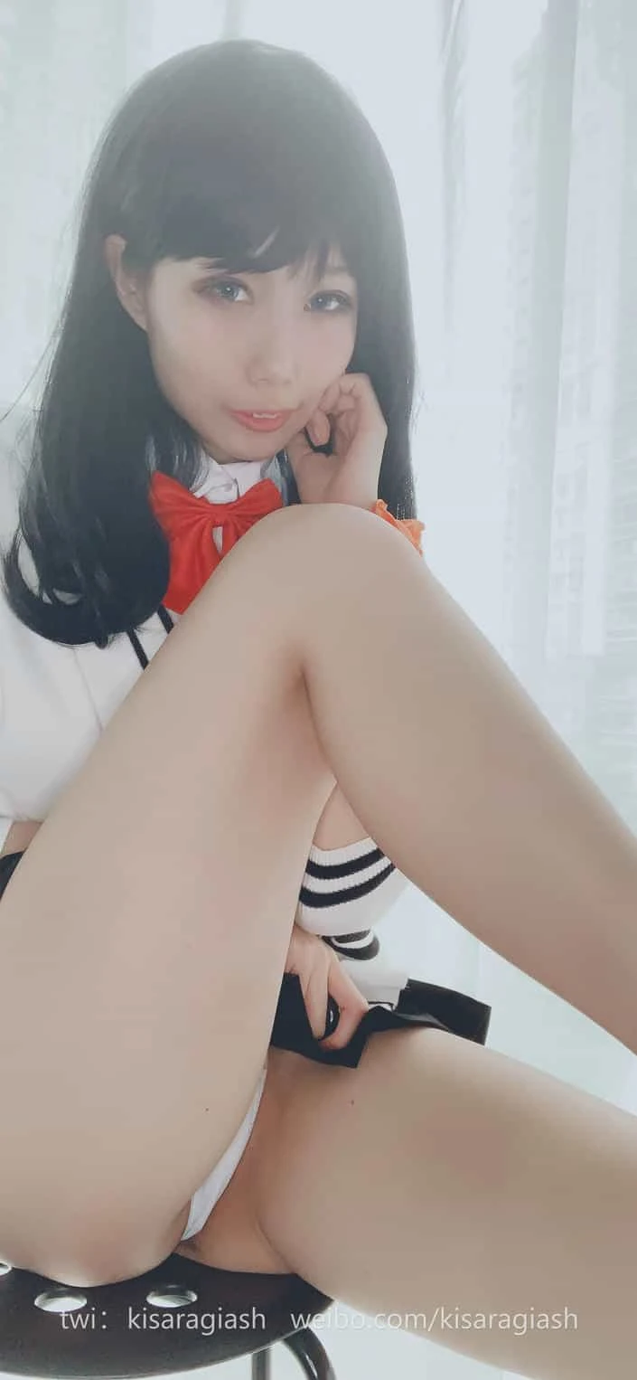如月灰 宝多六花