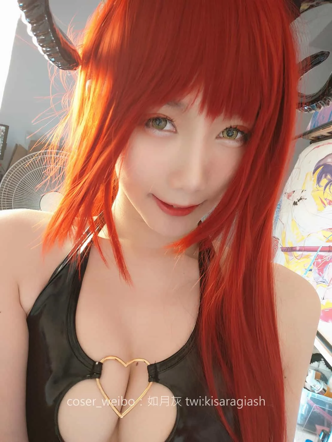 如月灰 赤发魅魔