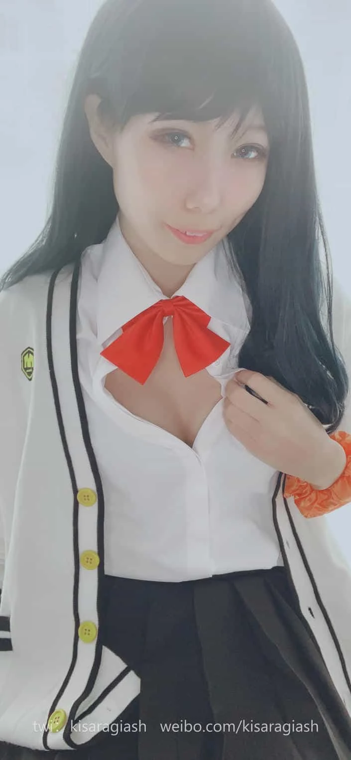 如月灰 宝多六花