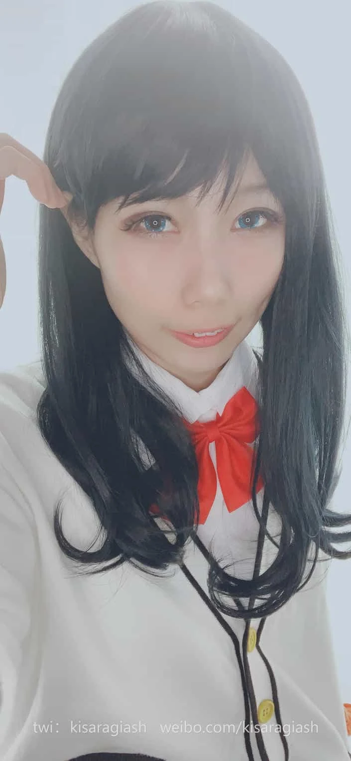 如月灰 宝多六花