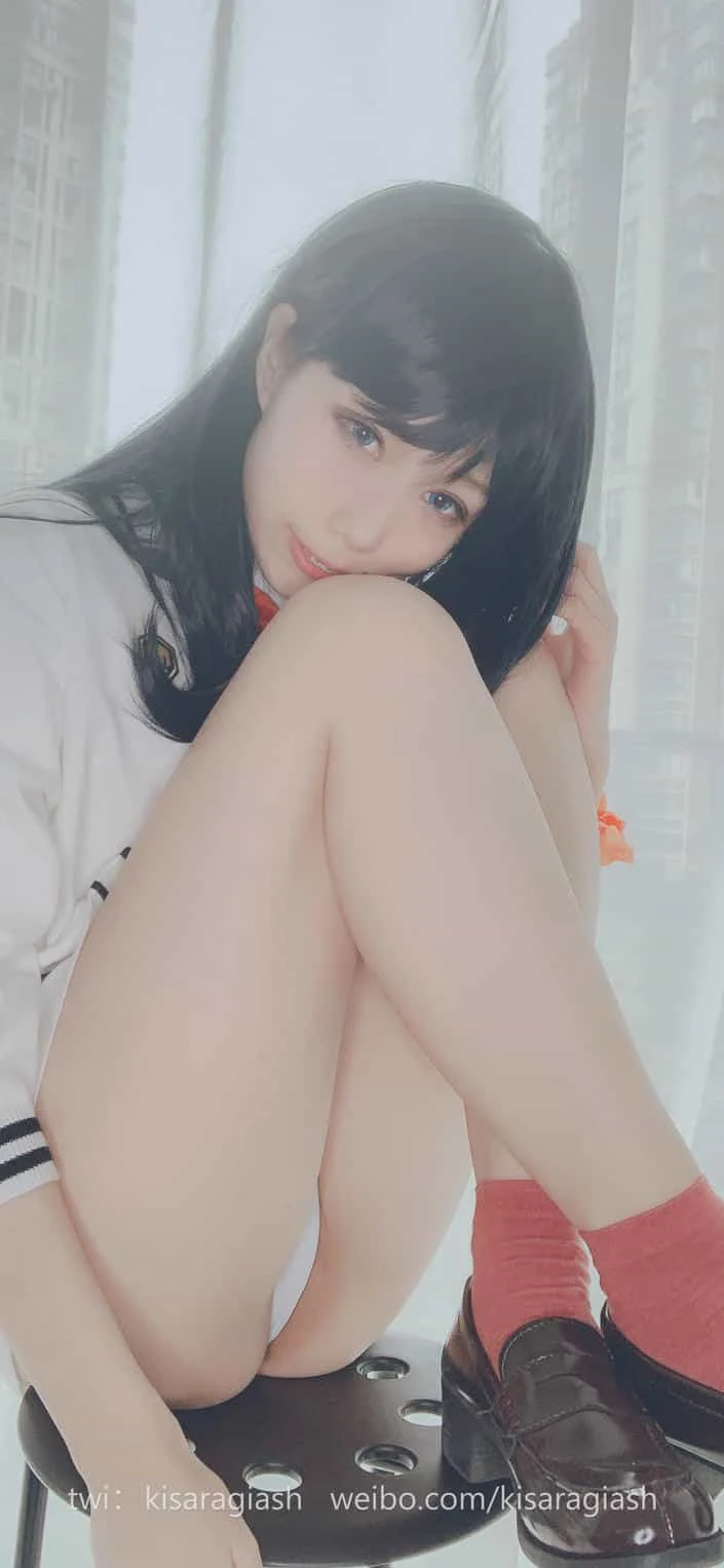 如月灰 宝多六花