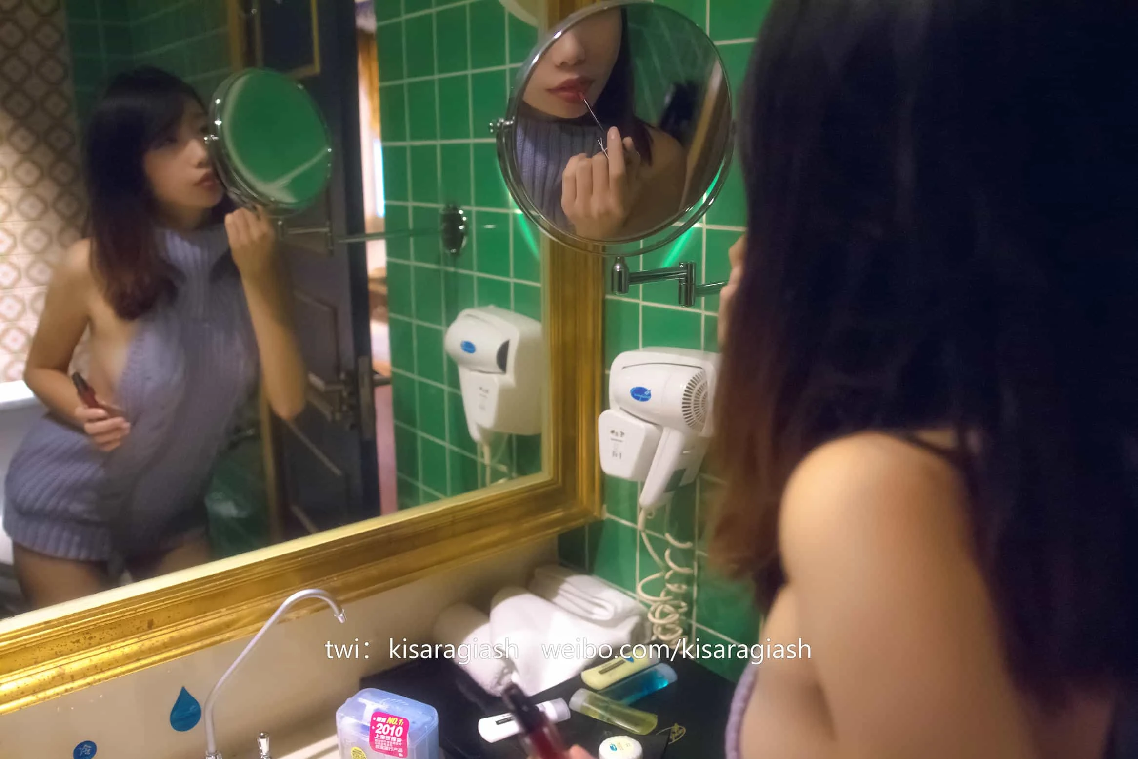 如月灰 漏背毛衣