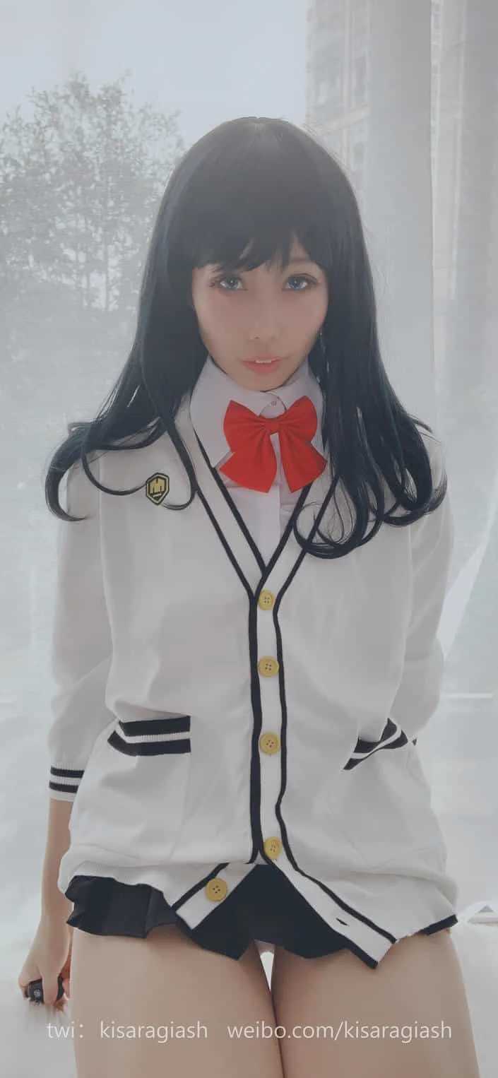 如月灰 宝多六花