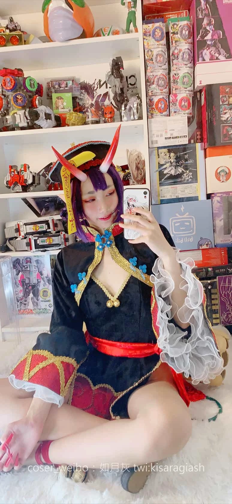 如月灰 酒吞僵尸