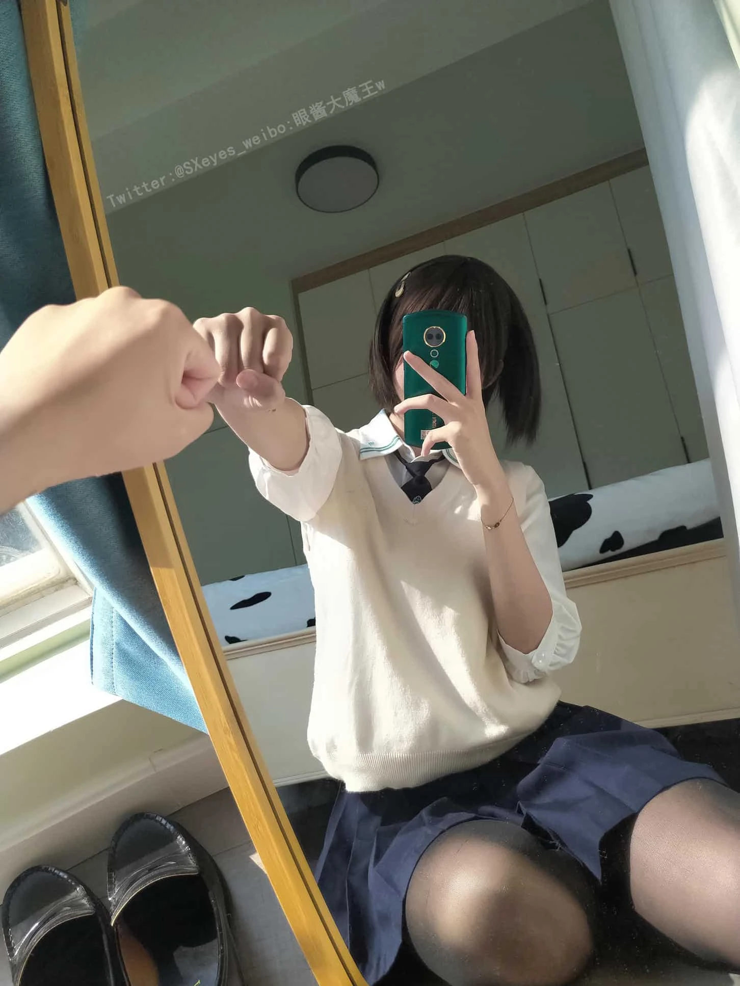 眼酱大魔王w 小学妹