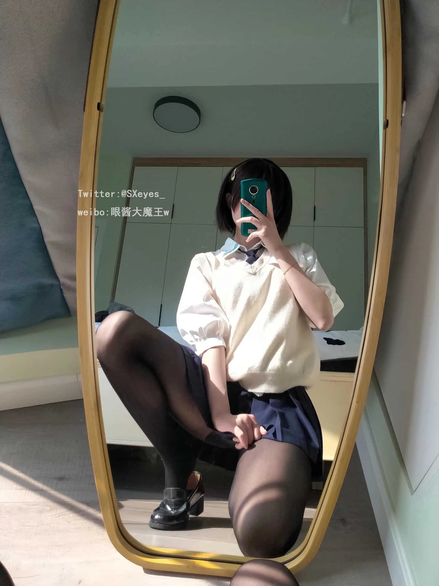 眼酱大魔王w 小学妹