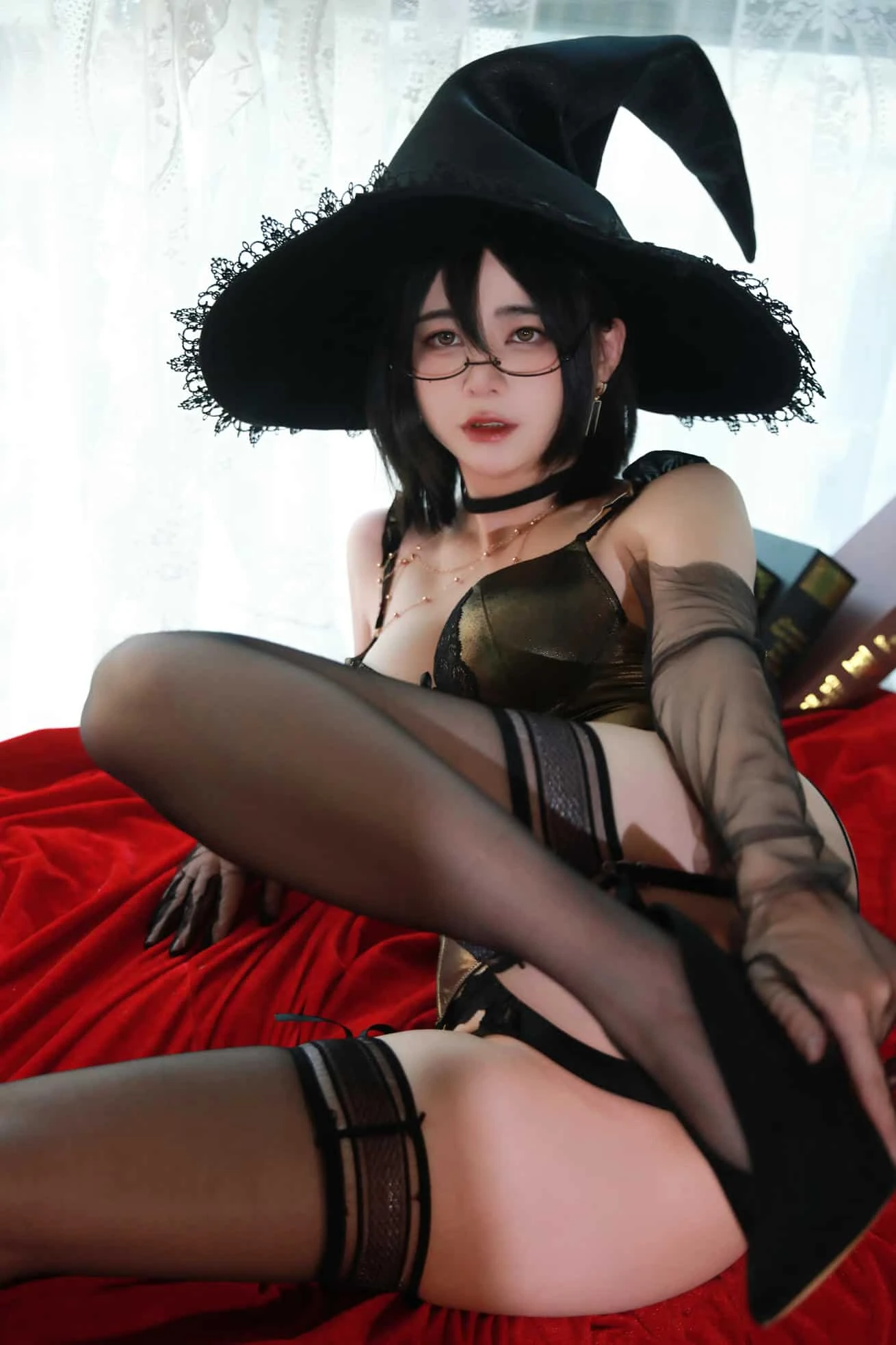 眼酱大魔王w 御姉感の魔女様