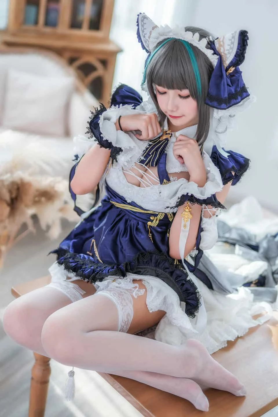 Momoko葵葵 柴郡