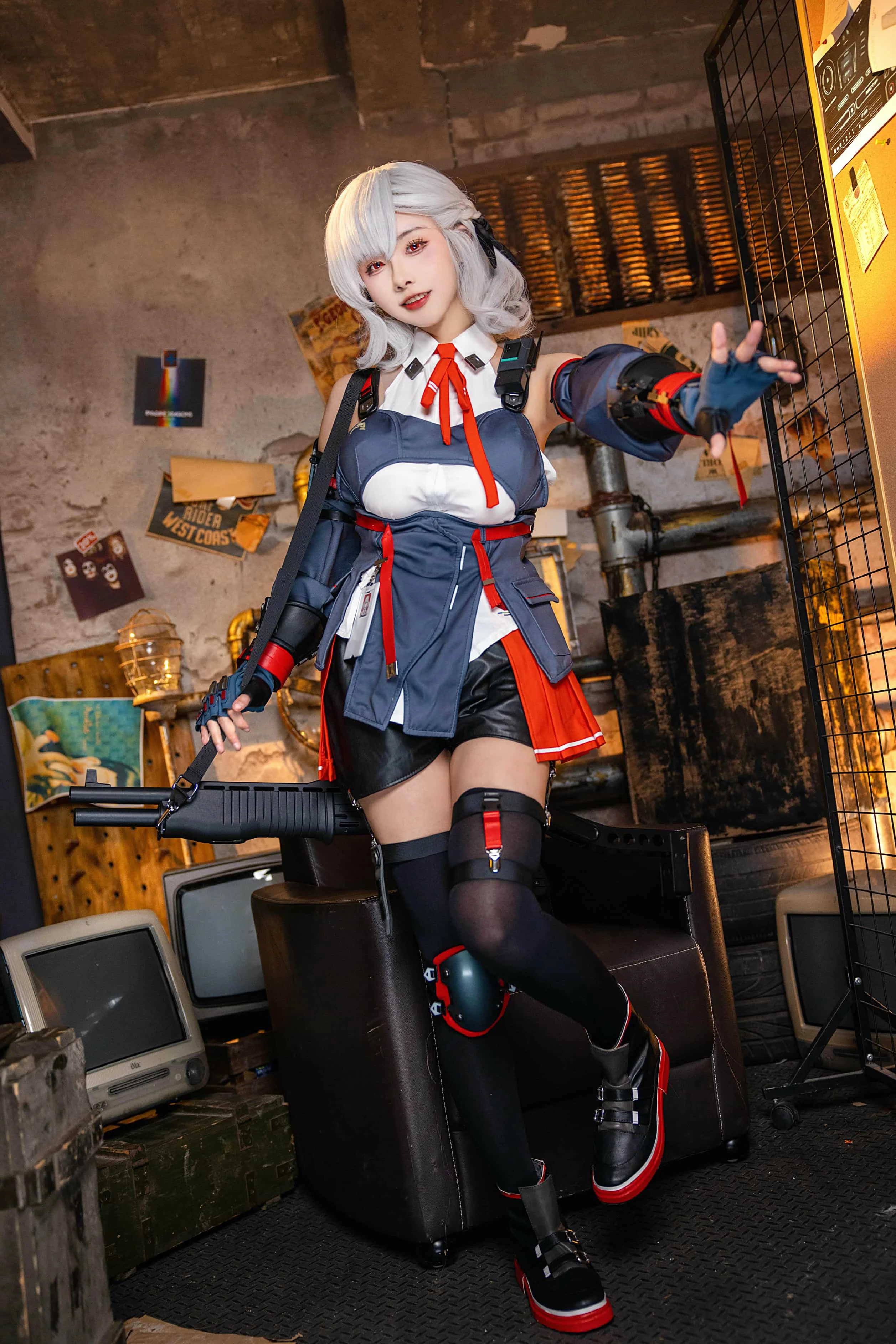 Momoko葵葵 少女前线2 塞布丽娜