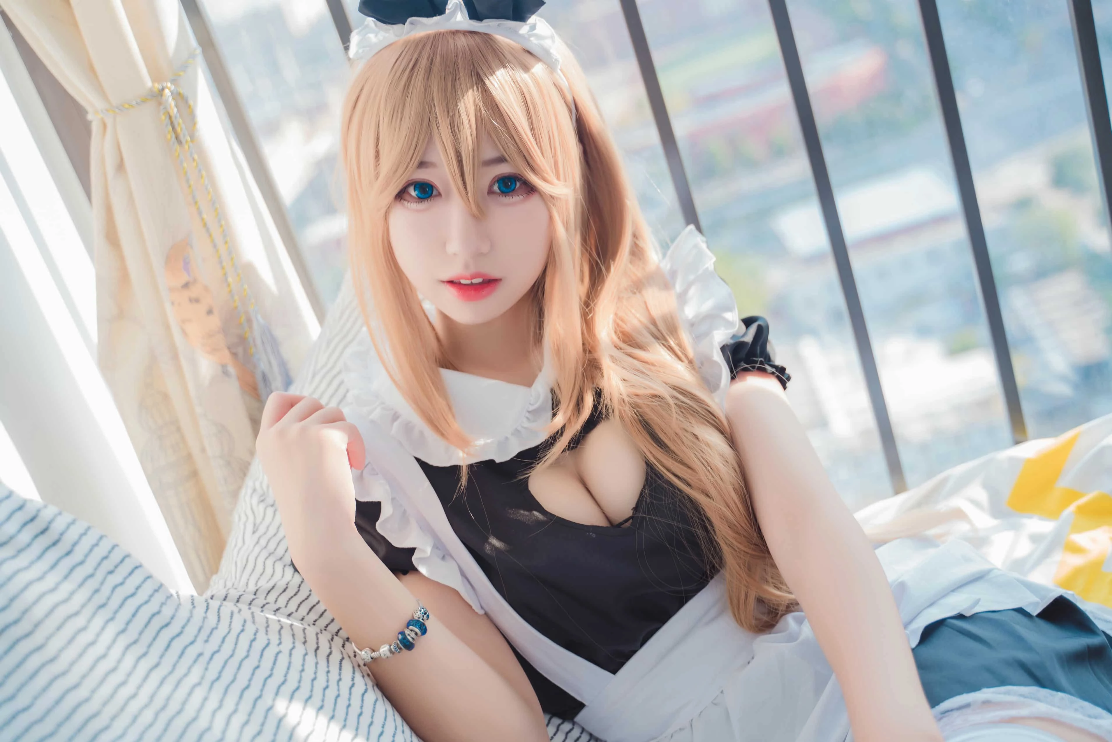 猫君君_MaoJun 猫猫的女仆装