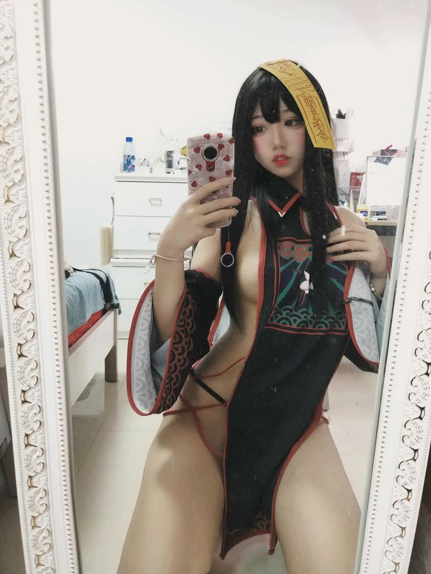 猫君君_MaoJun 小僵尸