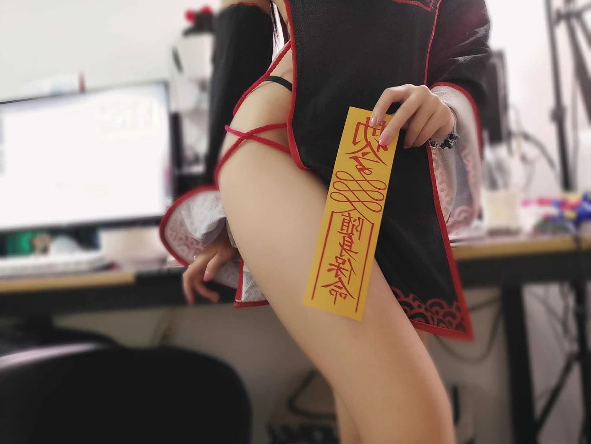 猫君君_MaoJun 小僵尸