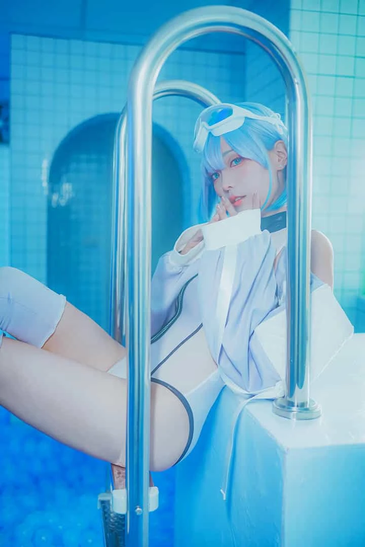 ElyEE子 2025年06月订阅 June Set B Clear Blue Drift