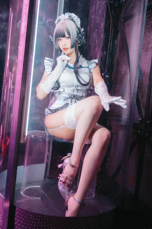 ElyEE子 賽博女僕 Violane青輝石