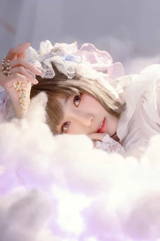 ElyEE子 2024年10月订阅 (2／3套) Cloudy Dreaming雲朵夢境