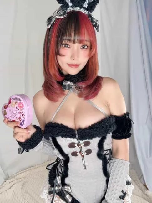 ElyEE子 Shirogane noel~Nun