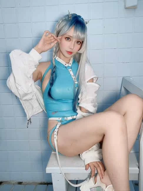 ElyEE子 2025年06月订阅 June Set C Glassyhorn Devil
