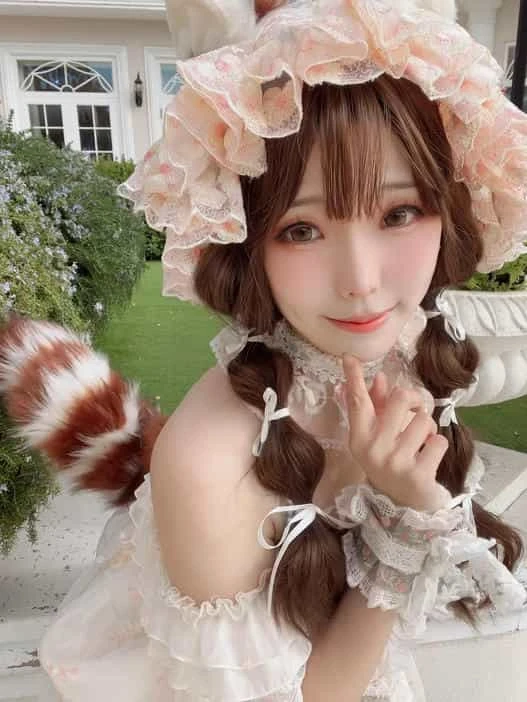 ElyEE子 - May Tier 3