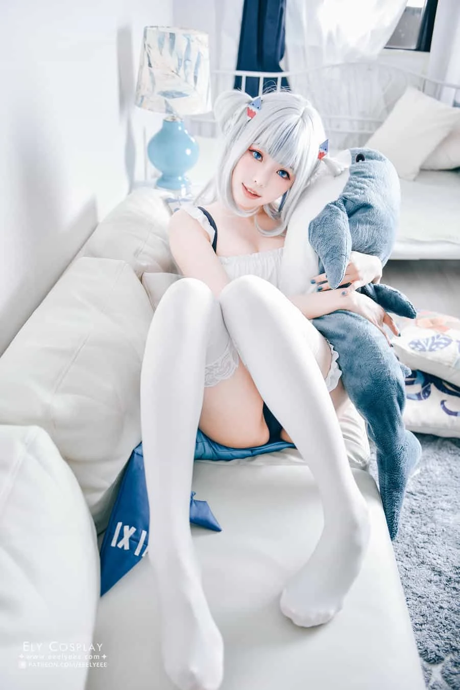 ElyEE子 Gura Swimsuit