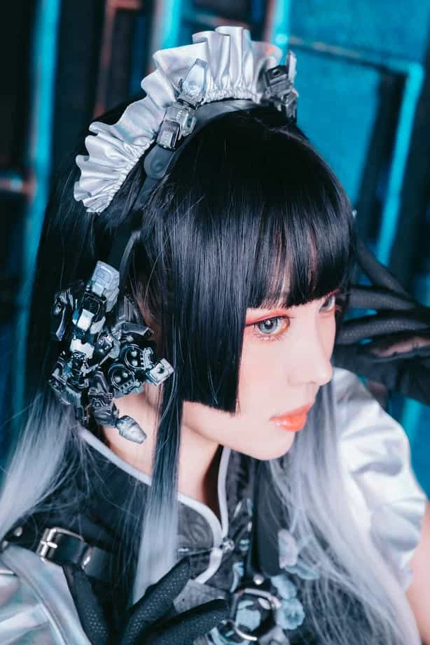 ElyEE子 賽博女仆Melanite黑榴石