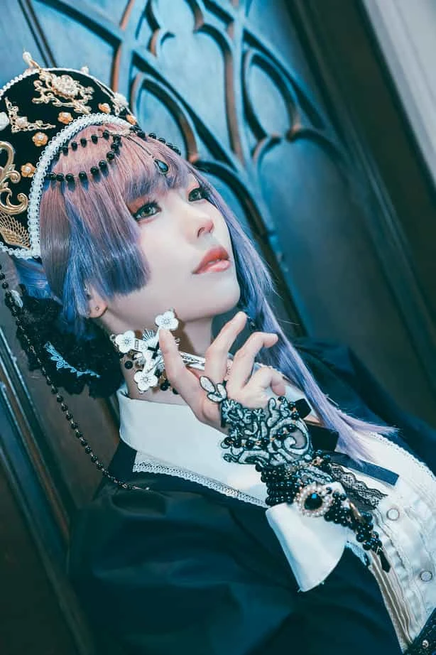 ElyEE子 2024年10月订阅 (3／3套) Exorcist Witch驅魔魔女