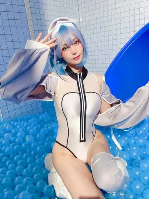 ElyEE子 2025年06月订阅 June Set B Clear Blue Drift
