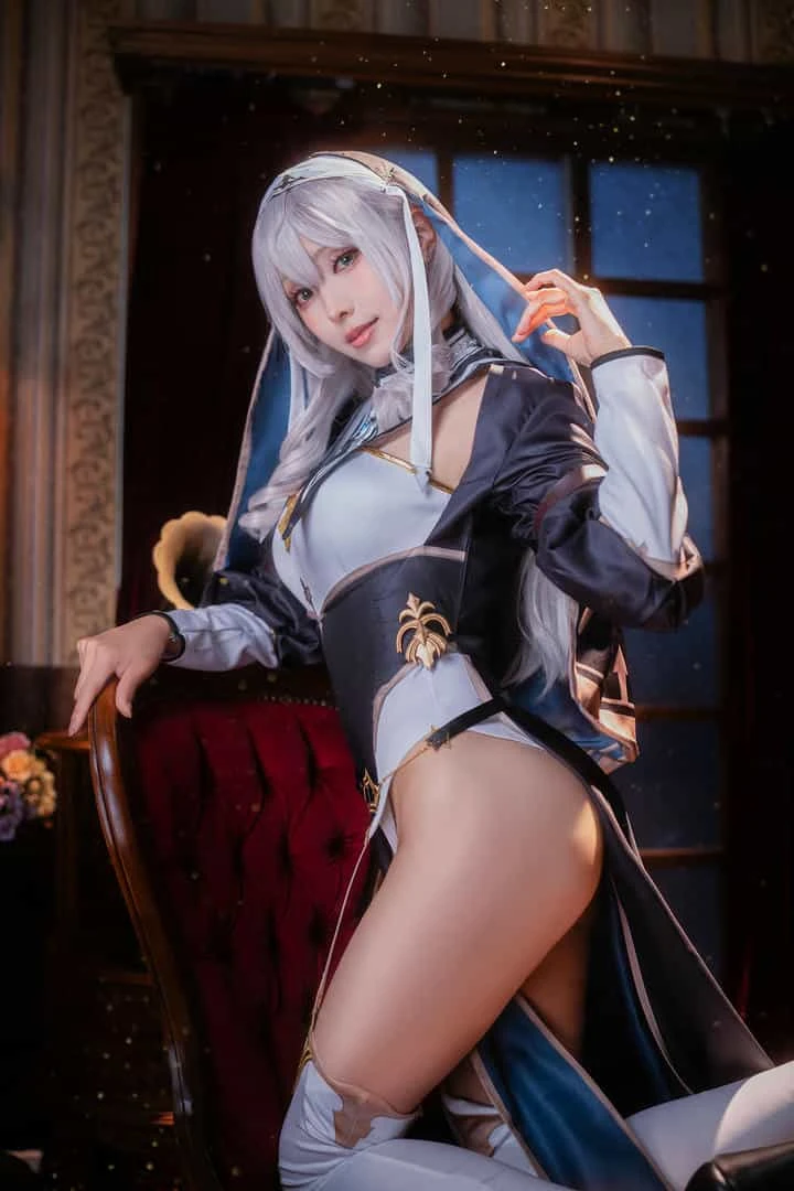 ElyEE子 Shirogane noel~Nun