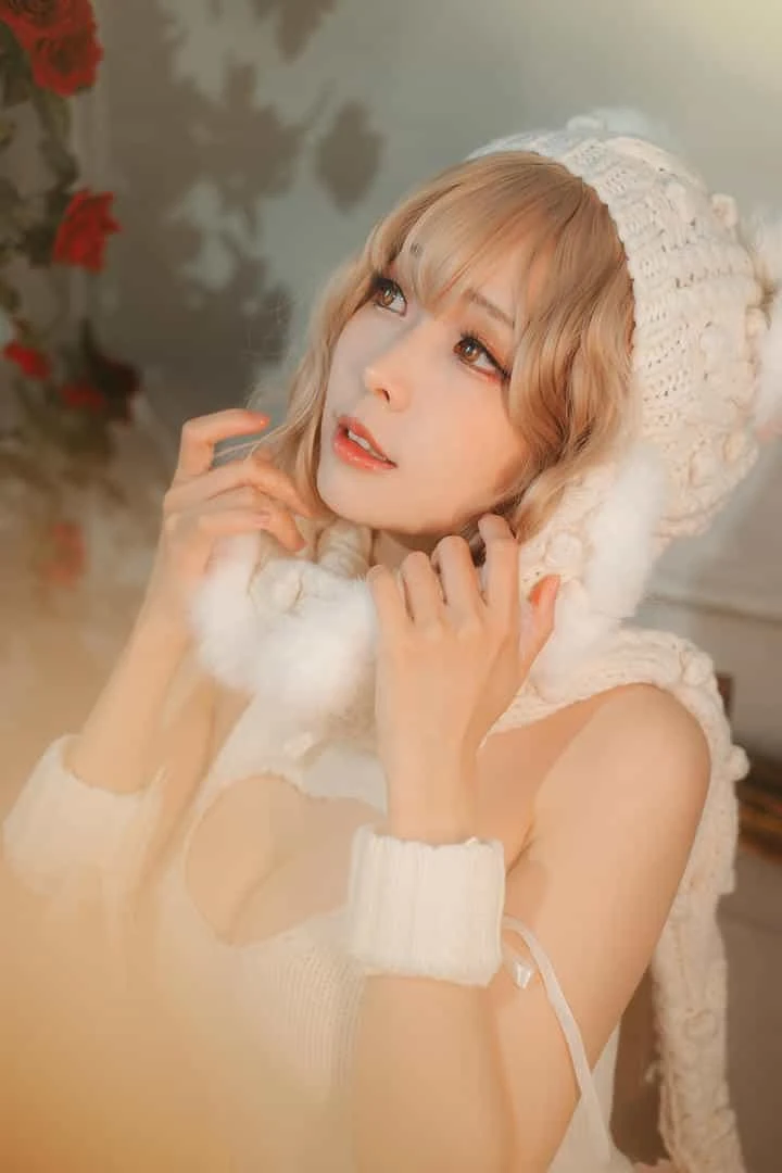 ElyEE子 白色 KNITTING
