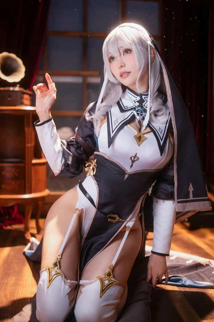 ElyEE子 Shirogane noel~Nun