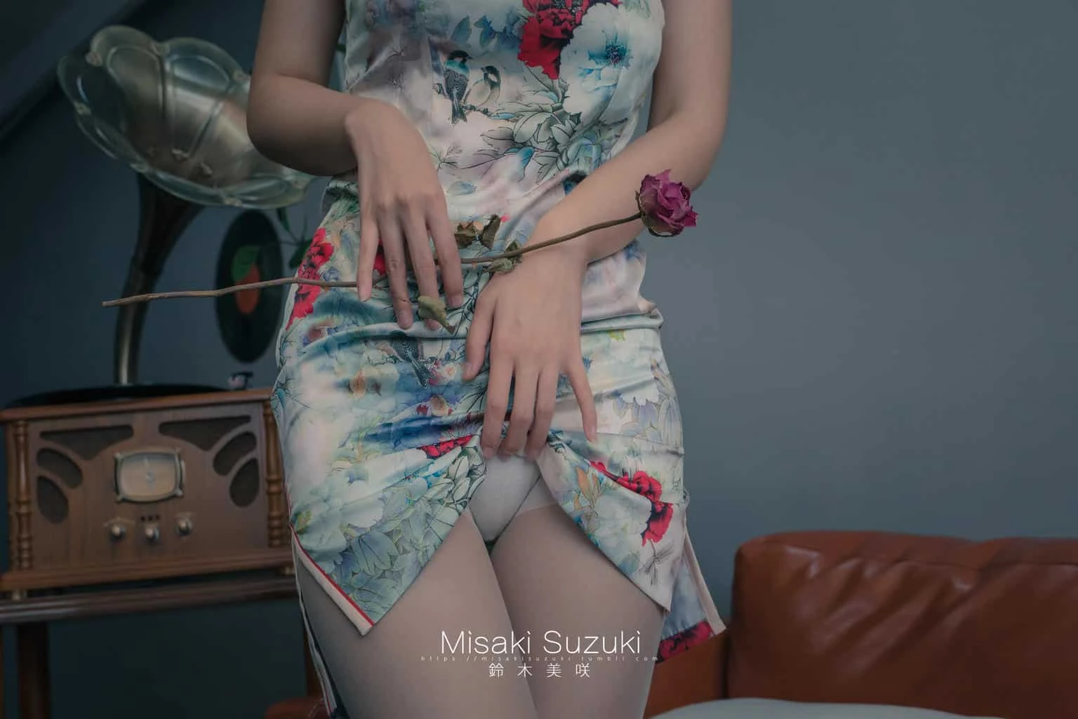 铃木美咲 - 浮世花信风