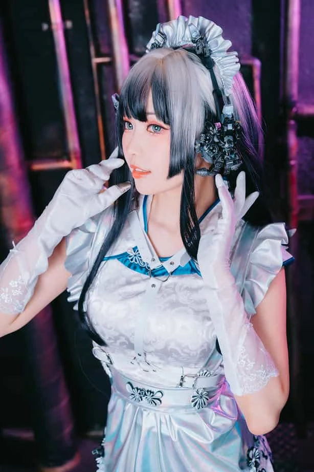 ElyEE子 賽博女僕 Violane青輝石