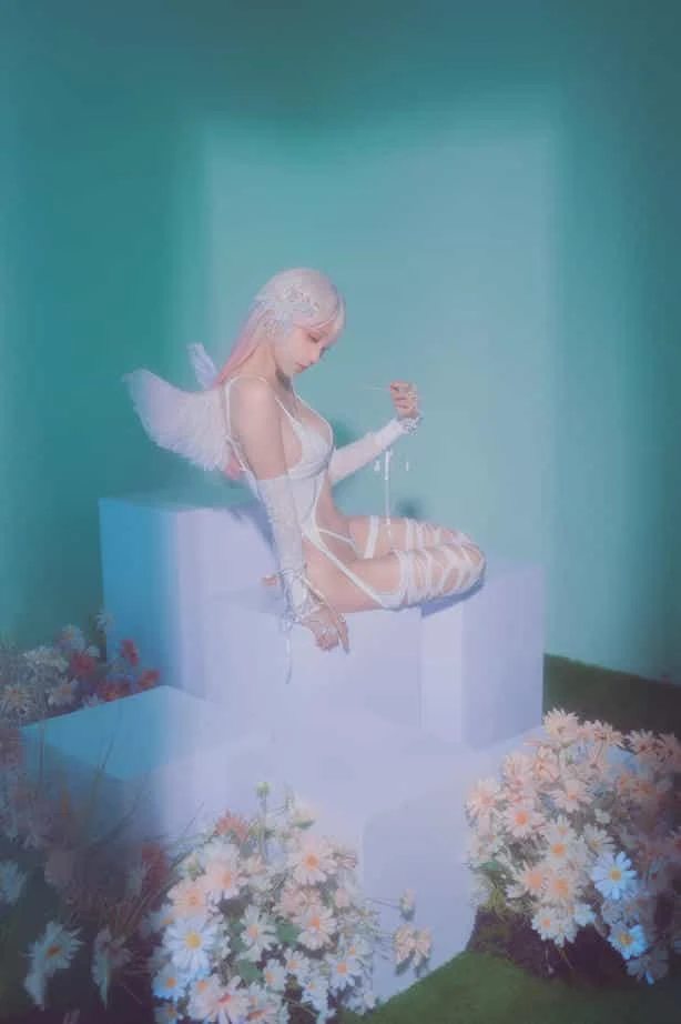 ElyEE子 2024年10月订阅 (1／3套) Plant Angel植天使