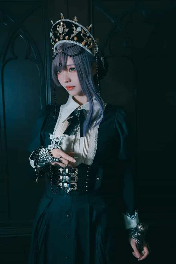 ElyEE子 - Exorcist Witch驅魔魔女